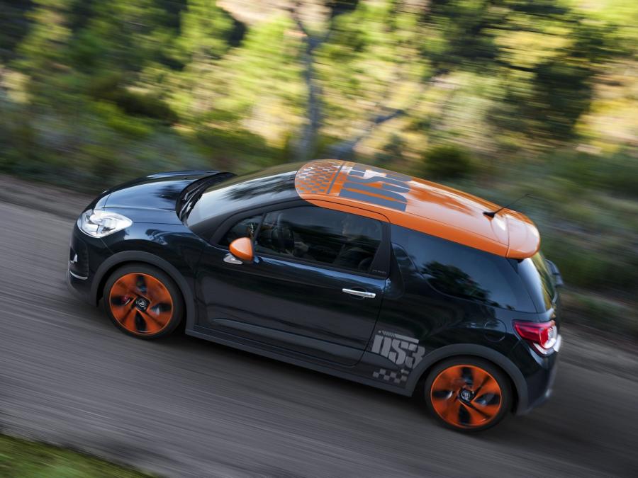  Citroen DS3 Racing 2010 года  (фото 4 из 63)